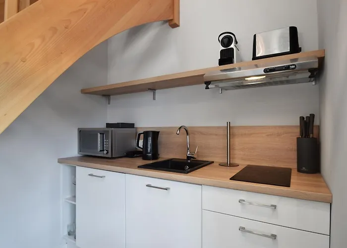 Rentplanet - Kolo Brzegu アパート