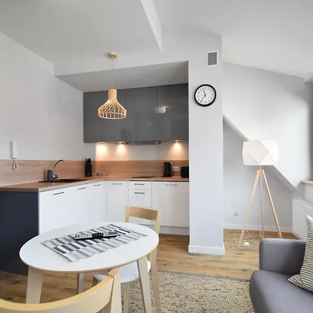 Rentplanet - Kolo Brzegu Διαμέρισμα *