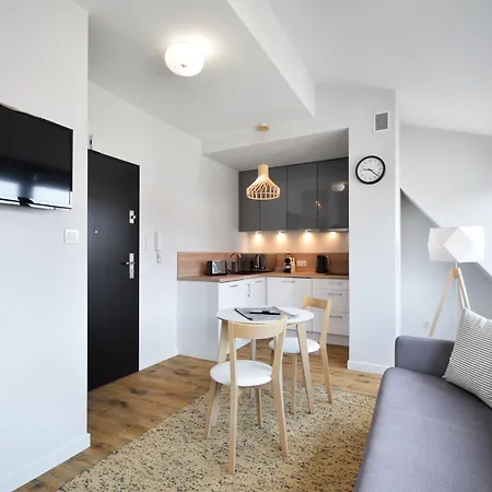 Rentplanet - Kolo Brzegu Apartamento
