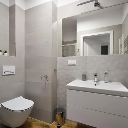 Rentplanet - Kolo Brzegu Apartamento