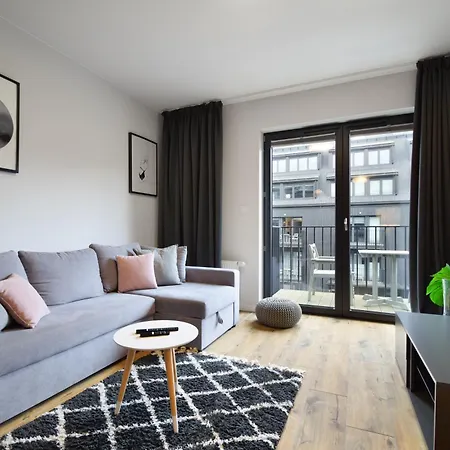 Rentplanet - Kolo Brzegu Apartamento
